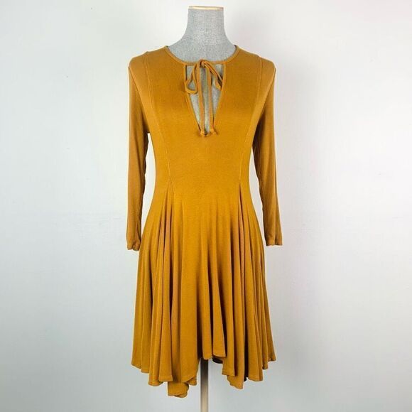 Free People Beach Mustard Dress‎ - Picture 1 of 10